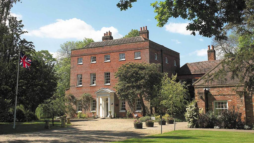 Gasthaus Mulberry House Ongar Exterior foto
